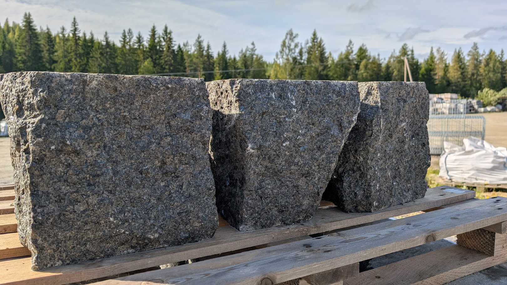 Pilarikivi 30x30x30 tarjouserä